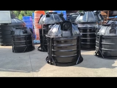 উল্লম্ব জল ট্যাংক ঘূর্ণন ছাঁচ হালকা ইস্পাত উপাদান প্লাস্টিক সেপটিক জ্বালানী ট্যাংক ঘূর্ণন ছাঁচ